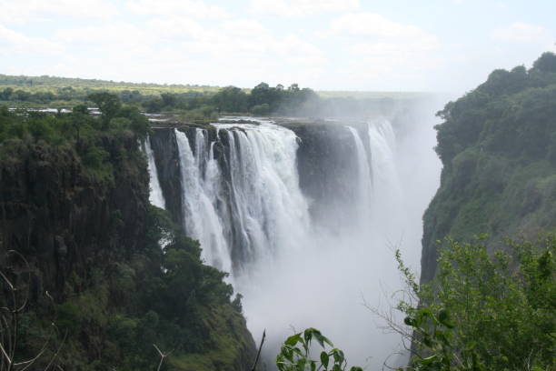 istock Victoria Falls Zimbabwe 1166569835