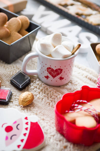 istock Christmas cookied and cakes 1166603699