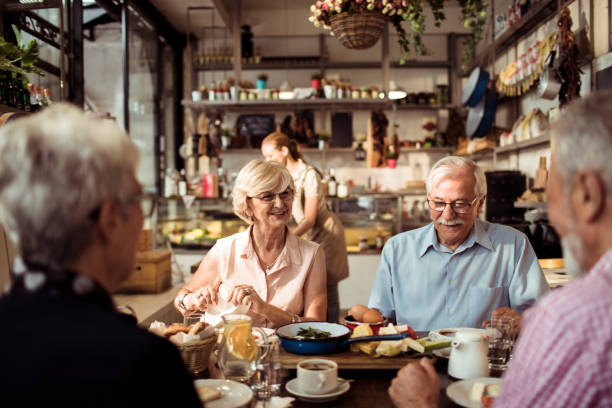 istock Seniors in a restaurant 1166699540
