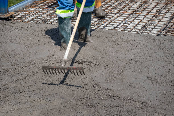 istock Stripes and boots in concrete 1166757850