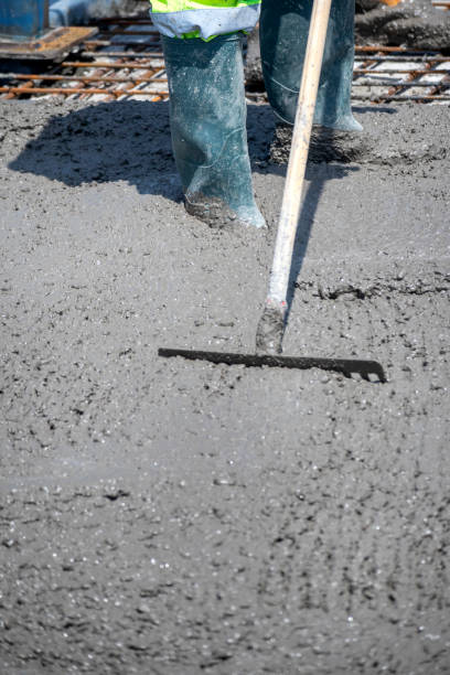 istock Stripes and boots in concrete 1166760624