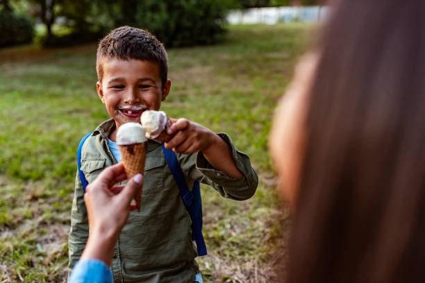istock Grabbing an ice cream with mom 1166778640