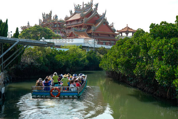 parque verde de sicao em tainan, formosa. - river annan - fotografias e filmes do acervo