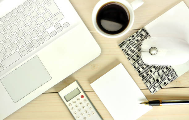 istock P.C. Memo and Coffee on the Table 1166799784