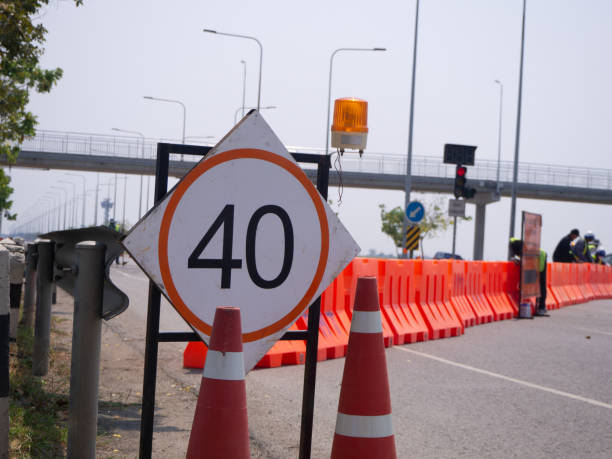 istock signs repairs road and worke 1166815646