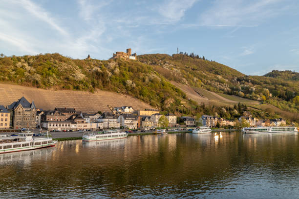 istock Bernkastel-Kues at river Moselle, Germany 1166855852