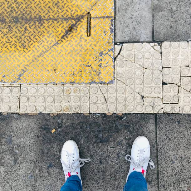istock Fashion in the streets 1166877039