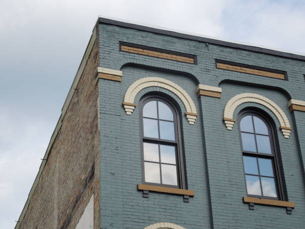 istock Pre 1900's Brick and Mortar Painted Lady building 1166903774