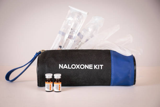 Naloxone Kit Naloxone Kit distributed by healthcare professionals to users to help combat opioid crisis in case of overdose. drug overdose stock pictures, royalty-free photos & images