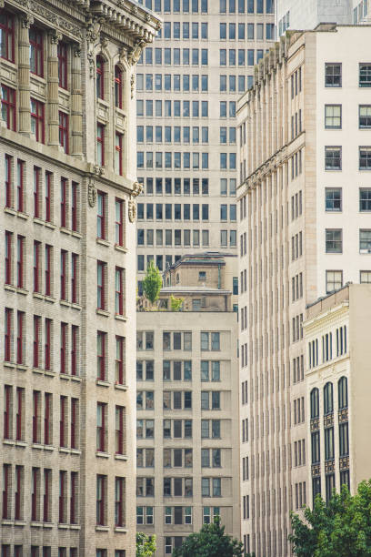 istock Old and New Seattle Buildings 1166940378