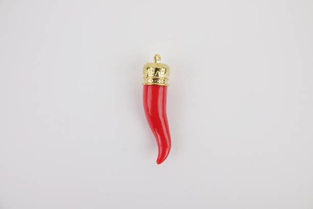 Neapolitan lucky charm horn