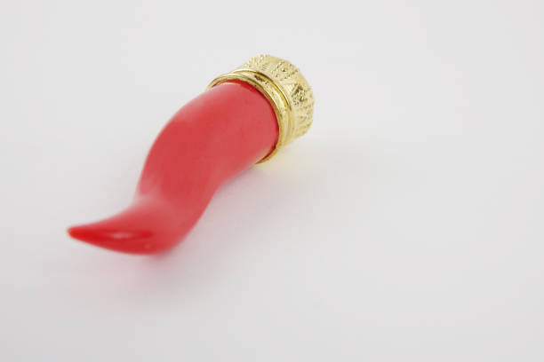 Neapolitan lucky charm horn