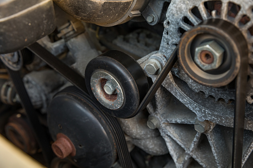 old serpentine belt and pulley