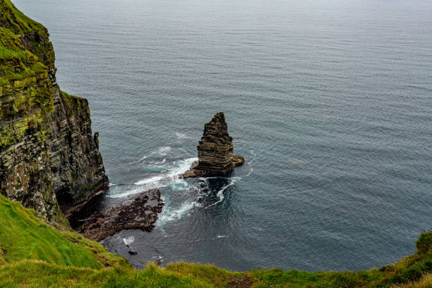 istock The Branaunmore sea stack in the Cliffs of Moher 1167038006