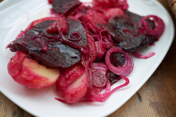 Beetroots with boiled potato and onions