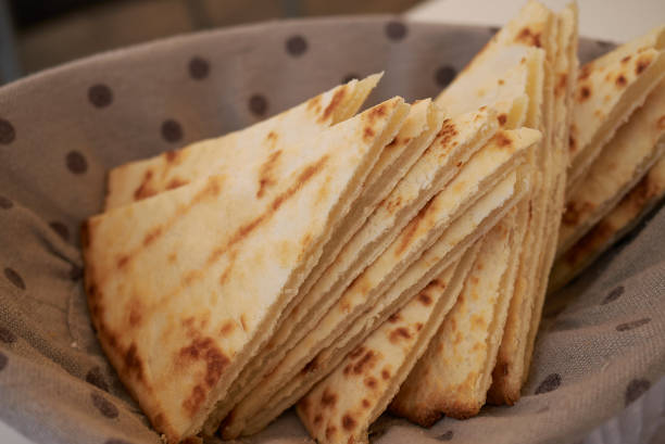 istock piadina Romagnola slices in a basket 1167047112