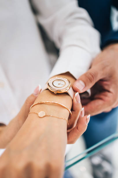 istock Middle age couple in jewelry store 1167056026