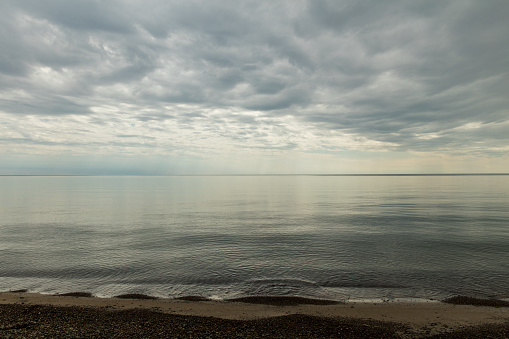 Day to look at the horizon on Lake Michigan