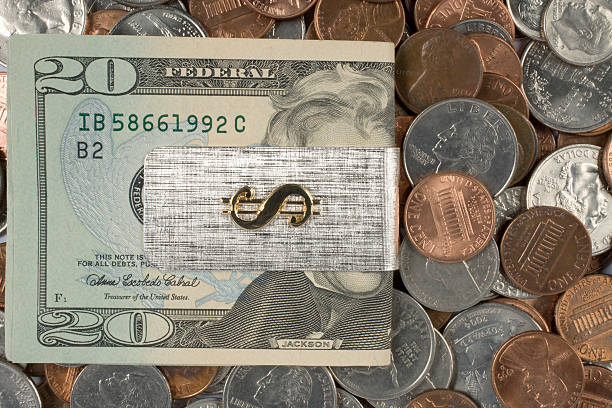 Srebrny Spinacz na monety pieniądze z 20 dolarów – zdjęcie