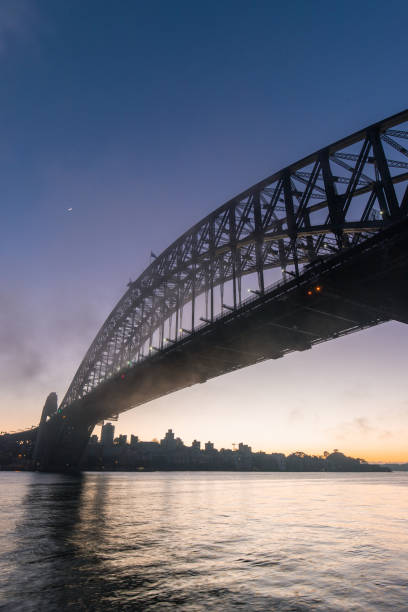 istock Dawn view of Harbour Bridge 1167302578