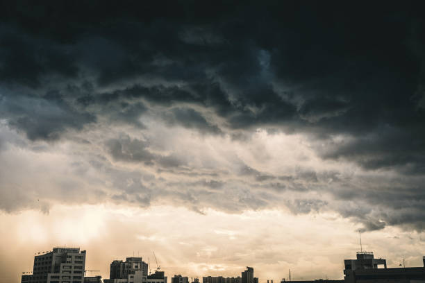 istock The rain clouds in the sky that the rain is heavy 1167355424
