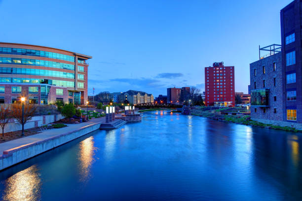 istock Downtown Sioux Falls, South Dakota 1167368494