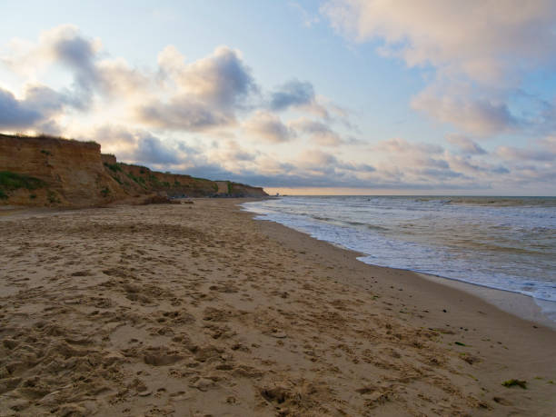istock Early evening falls on Happisburgh beach 1167389911
