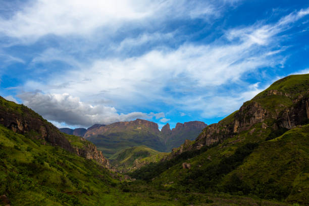 istock Low clouds over the mountain at Injisuthi 1167398425