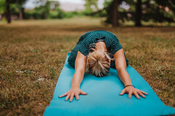 istock Yoga in the park 1167441591