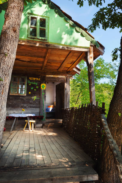 istock Old Wooden House 1167554977
