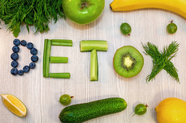 istock Lettering detox cleansing for health 1167570793