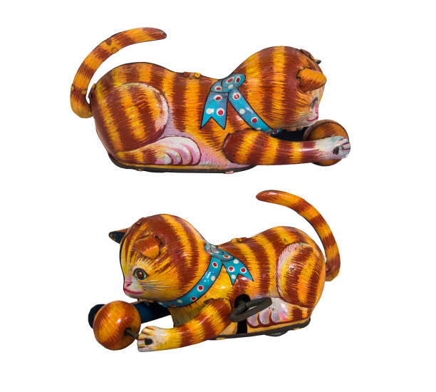 istock Vintage tin toys cat 1167575255