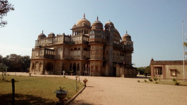 istock Indian maharaja palace 1167575806
