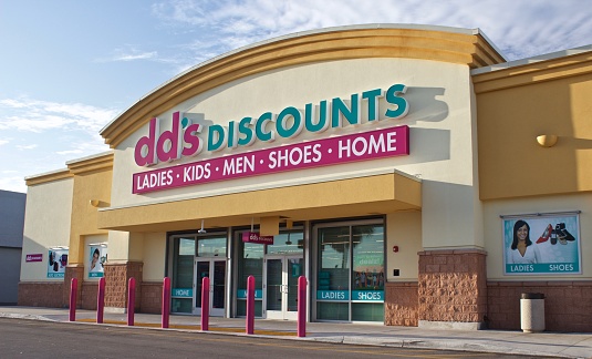 Dds Discount Store Front Stock Photo - Download Image Now - Blue, Brand ...