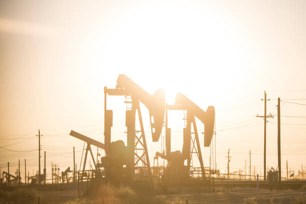 istock California Oil Field 1167614906