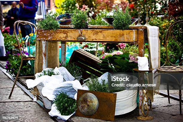 Foto de Mercado De Rua e mais fotos de stock de Milão - Milão, Estilo retrô, Fora De Moda - Estilo