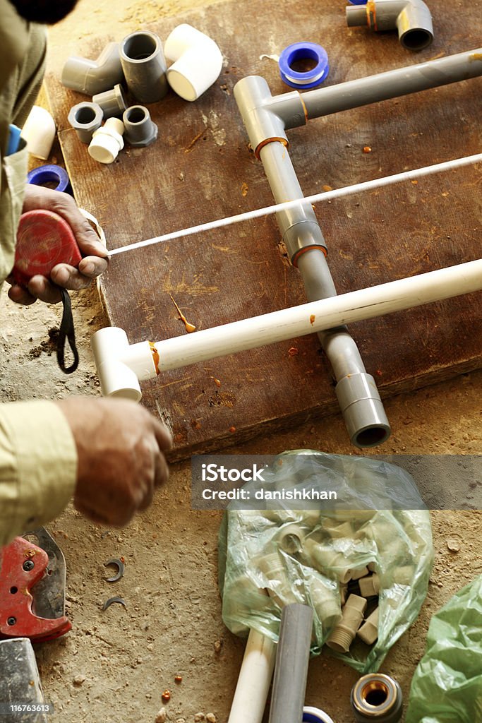 Klempner bei der Arbeit - Lizenzfrei Arbeiter Stock-Foto