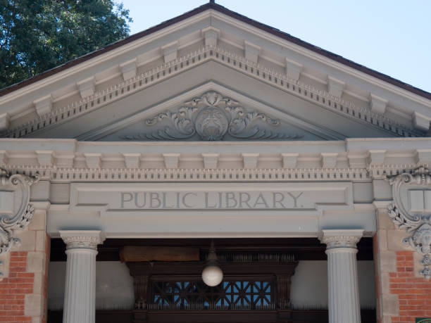 istock Traditional Public Library Concrete Sign 1167667254