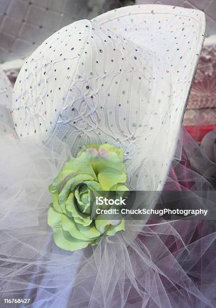 Foto de Chapéu De Casamento Moda Glamour De Vestuário Para Cabeça e mais fotos de stock de Aba de chapéu