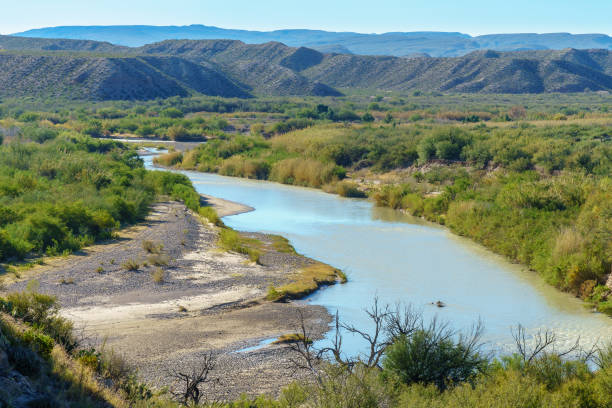 istock Boquillas Canyon Trail 1167691936