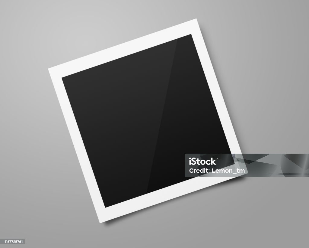 Mẫu Mockup Khung Ảnh Polaroid Trống Trên Nền Màu Xám Để Đặt Ảnh ...