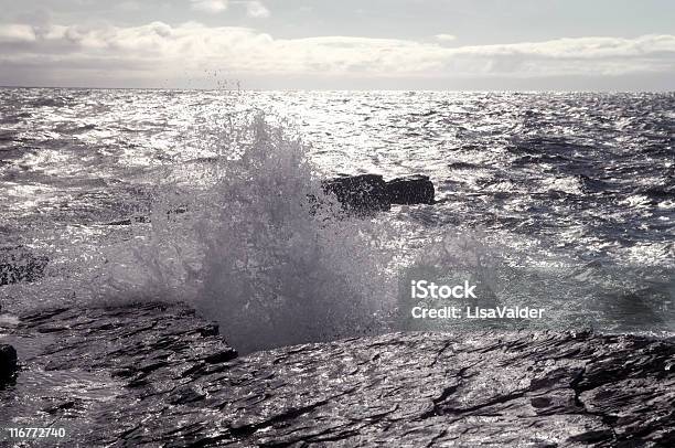 Las Olas Foto de stock y más banco de imágenes de Agua - Agua, Aislado, Anochecer