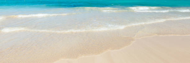 istock The azure sea 1167742082