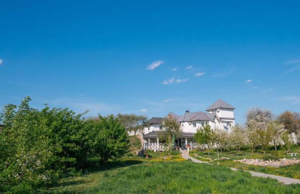 istock building with garden and park hotel motel 1167780982