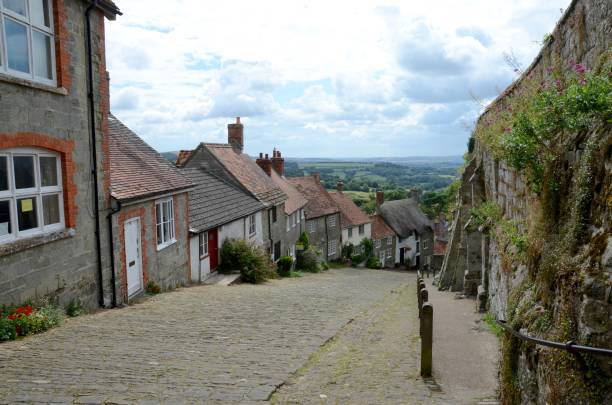 istock Gold Hill, Shaftesbury 1167801542