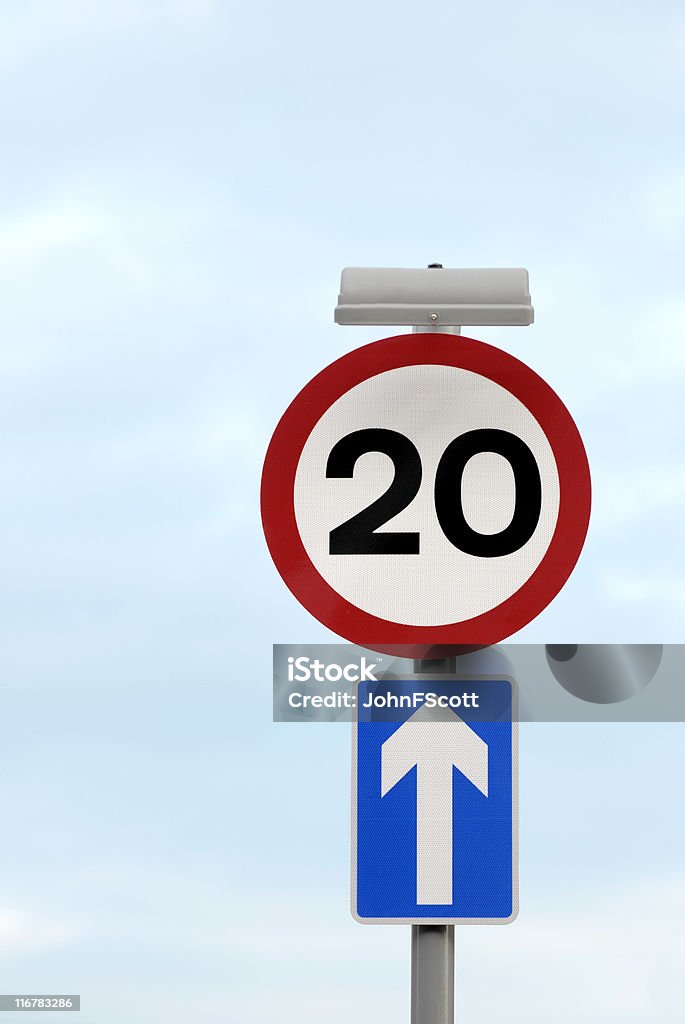 Brytyjskie Znak drogowy - Zbiór zdjęć royalty-free (Znak drogowy)