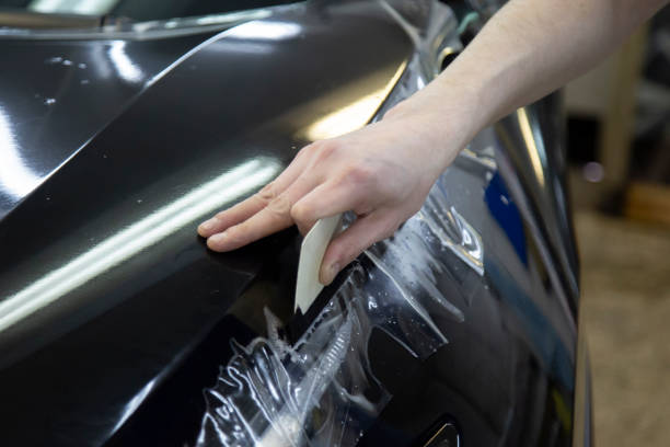 istock car paint protection film installing 1167835456