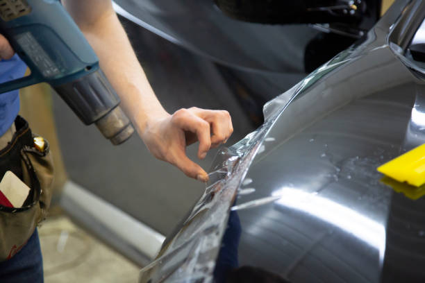 istock car paint protection film installing 1167835981