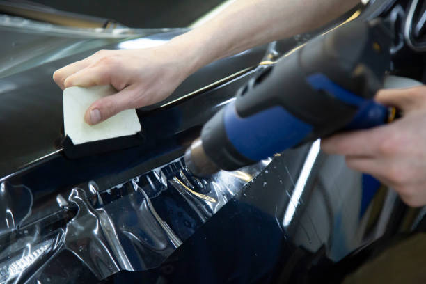 istock car paint protection film installing 1167835983