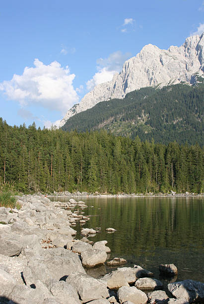 istock Zugspitz massif with Eibsee in front of Waxensteinen 116784559